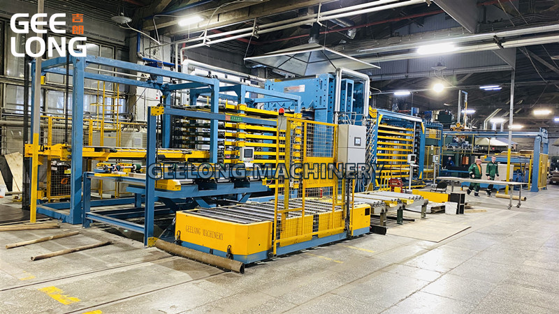 Mesin garis-pengepres-panas-film-muka-kayu lapis-laminasi (1)