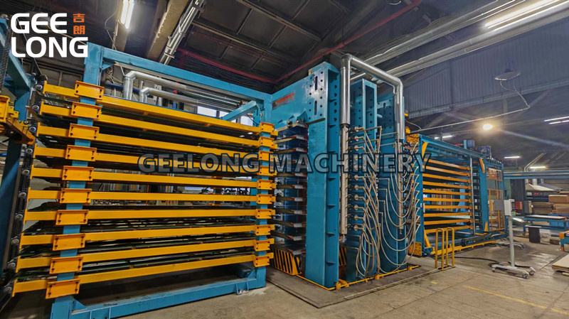 geelong-film-wajah-kayu lapis-laminasi-mesin-garis-pengepres panas (3)